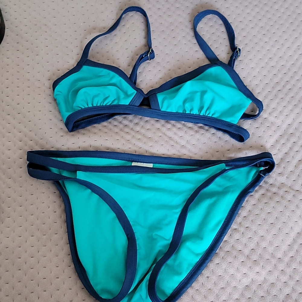 Two tone blue swim suit